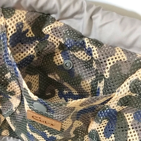 CUBY CAMOUFLAGE WIDE STRAP VENTILATED CROSSBODY PET CARRIER SIZE MEDIUM NWOT - Picture 4 of 7